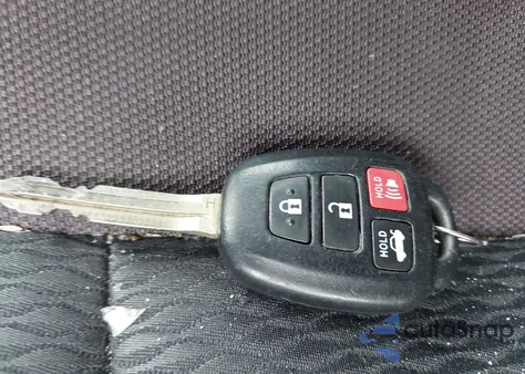 2018 Toyota Corolla L/Le/Xle/Se/Xse z USA, uszkodzony, nr VIN 2T1BURHE5JC042611